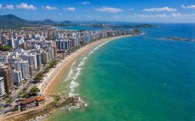 SEGUNDA CASA - Seu cantinho em Guarapari, 1 minuto a pé da Praia do Morro! Suítes confortáveis e modernas - Para casal ou para grupos de até 4 pessoas